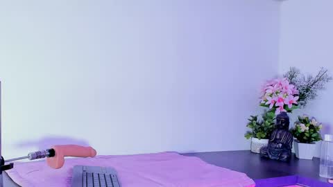 Annyy Ricee28 online show from May 24, 11:26 am
