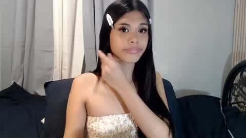 Snapshot of anok_yaii chatting on July 14, 6:24 pm anok_yaii online show from July 14, 6:24 pm