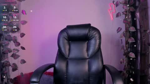 Jordan Mateo online show from March 10, 9:07 pm