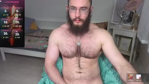 Ant online show from April 18, 7:07 pm