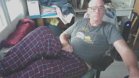 Snapshot of antares590 chatting on March 12, 2:23 pm antares590 online show from March 12, 2:23 pm