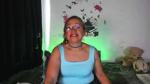 Snapshot of anthonela_mature_ chatting on February 7, 6:11 pm anthonela_mature_ online show from February 7, 6:11 pm