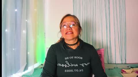 Snapshot of anthonela_mature_ chatting on February 17, 8:48 pm anthonela_mature_ online show from February 17, 8:48 pm