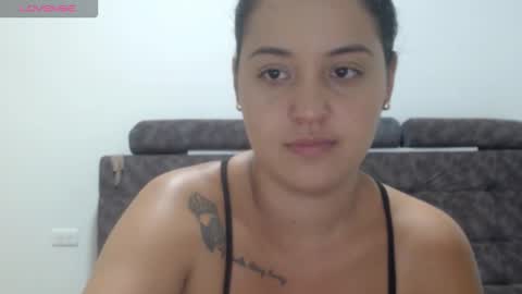 Anthonela Queen online show from February 5, 2:27 am