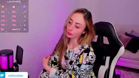 Snapshot of anthonelaa777 chatting on October 18, 4:37 am Anthonela online show from October 18, 4:37 am