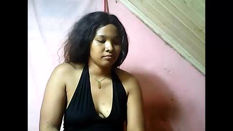Snapshot of antine9794 chatting on May 29, 7:23 pm antine9794 online show from May 29, 7:23 pm