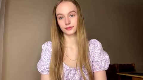 Snapshot of antionettepulgarin chatting on February 14, 4:15 pm Viktoria online show from February 14, 4:15 pm