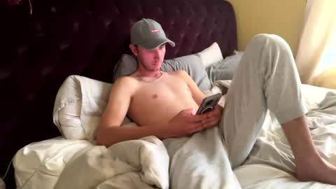 antoinedv online show from July 29, 7:17 am