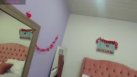 antonella bratzz online show from April 21, 11:29 pm