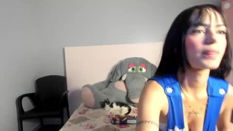 antonella bratzz online show from May 23, 10:25 pm