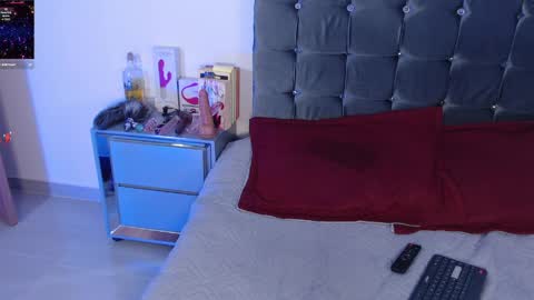 anto ford02 online show from May 30, 3:14 am