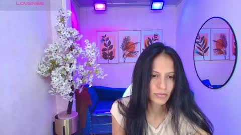 Snapshot of antonella_rivers chatting on April 27, 12:36 pm Antonella. online show from April 27, 12:36 pm
