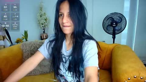 Snapshot of antonella_rivers chatting on May 30, 12:46 pm Antonella. online show from May 30, 12:46 pm