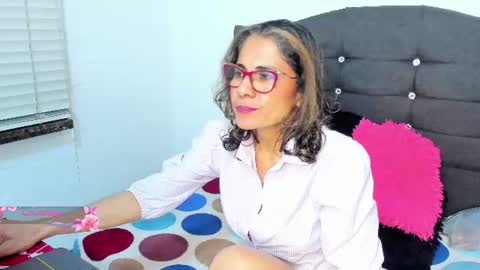 antonella_rizzo01 online show from June 27, 1:21 am
