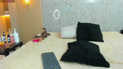 Anto online show from May 26, 9:44 pm