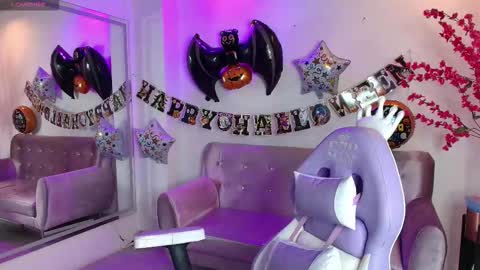 Antonella  online show from October 26, 3:45 am