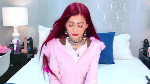 AntonellaEscudero online show from May 23, 1:11 am