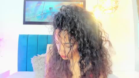 Snapshot of antonellahall_ chatting on March 4, 11:51 am AntonellaHall online show from March 4, 11:51 am