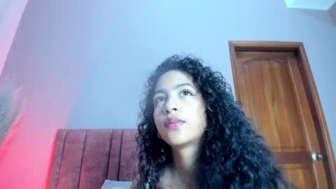 Snapshot of antonellahall_ chatting on February 7, 12:31 pm AntonellaHall online show from February 7, 12:31 pm