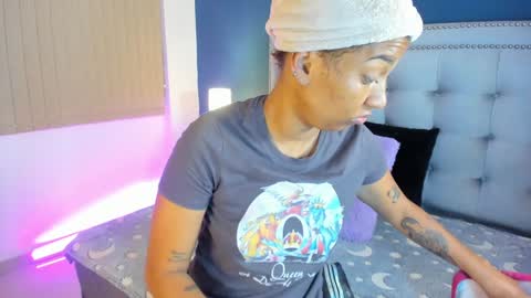 Snapshot of antonellaparker chatting on December 8, 8:51 am Sarah online show from December 8, 8:51 am