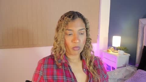 Snapshot of antonellaparker chatting on January 17, 3:53 pm Sarah online show from January 17, 3:53 pm