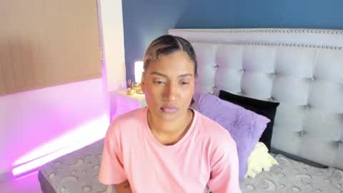 Snapshot of antonellaparker chatting on February 9, 5:33 pm Sarah online show from February 9, 5:33 pm