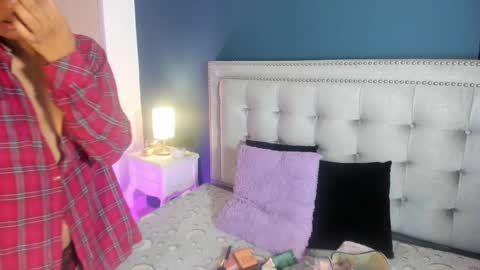 Snapshot of antonellaparker chatting on March 2, 11:29 am Sarah online show from March 2, 11:29 am