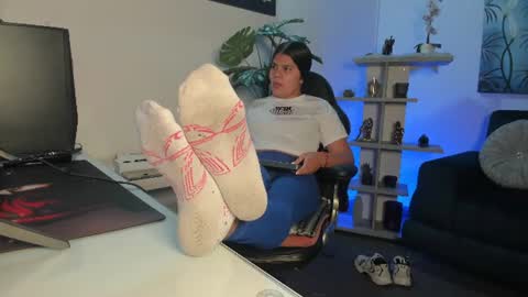Snapshot of antonellariu chatting on July 5, 12:56 pm Antonella online show from July 5, 12:56 pm