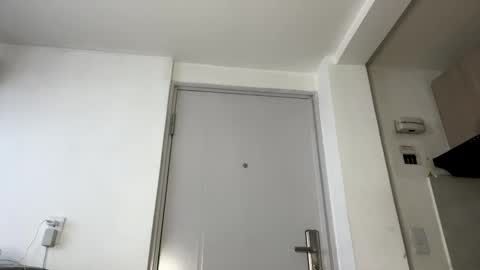 Snapshot of antonellarossii_ chatting on January 31, 4:48 pm Antonella  online show from January 31, 4:48 pm