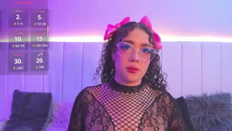 A N T O N E L L E  online show from March 12, 11:05 am