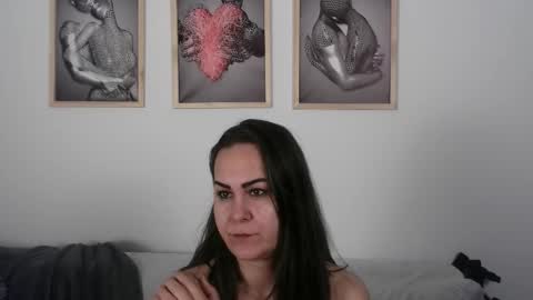 Antonia online show from January 19, 4:49 am