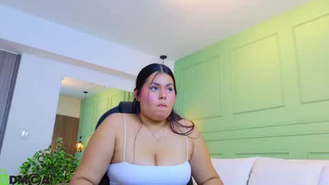 Snapshot of antonia_perez chatting on May 23, 7:07 pm antonia_perez online show from May 23, 7:07 pm