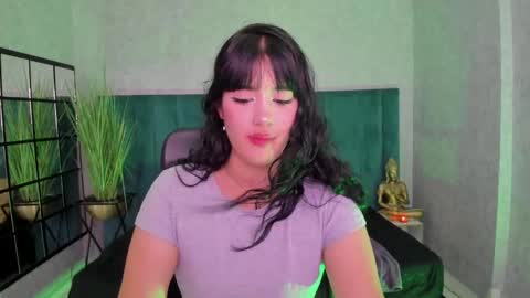A N T O N I A online show from May 27, 7:55 pm