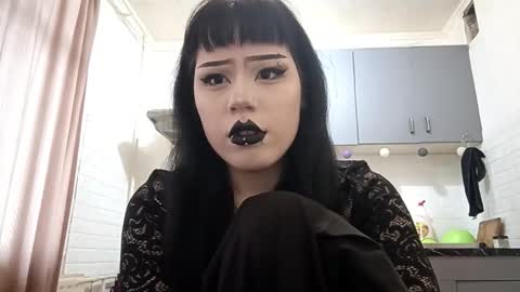 Antonia online show from February 16, 2:02 pm