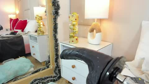 Antonia online show from January 4, 12:27 am