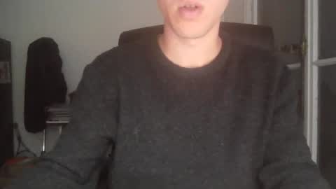 Snapshot of antoniospark chatting on October 26, 6:47 pm antoniospark online show from October 26, 6:47 pm