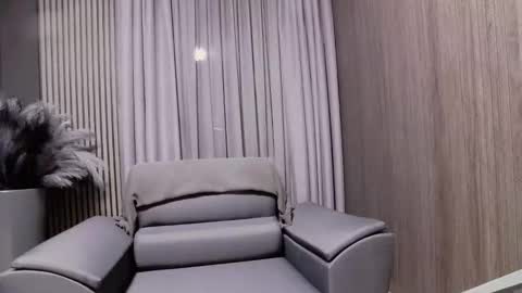 Snapshot of antoniovalentinidiamond chatting on February 13, 7:54 pm HI My name is Antonio online show from February 13, 7:54 pm