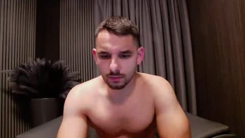 Snapshot of antoniovalentinidiamond chatting on February 27, 8:09 pm HI My name is Antonio online show from February 27, 8:09 pm