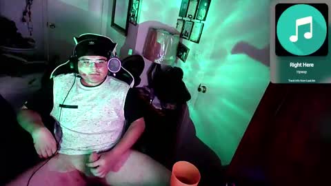 Snapshot of antonnastyfreak chatting on October 6, 10:18 pm antonnastyfreak online show from October 6, 10:18 pm