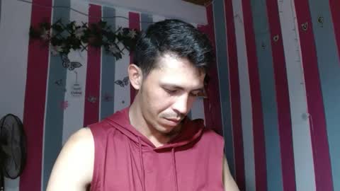 Snapshot of antony_hardx_ chatting on September 13, 9:14 pm antony_hardx_ online show from September 13, 9:14 pm