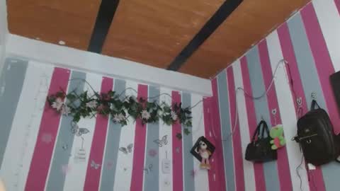 Snapshot of antony_hardx_ chatting on October 16, 6:42 pm antony_hardx_ online show from October 16, 6:42 pm