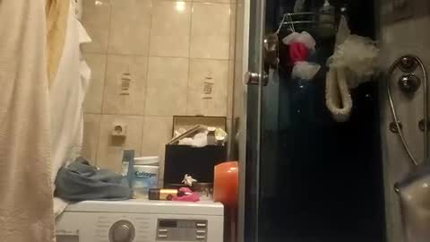 Snapshot of antonyxsmile chatting on March 12, 8:53 am AntonyXsmile online show from March 12, 8:53 am