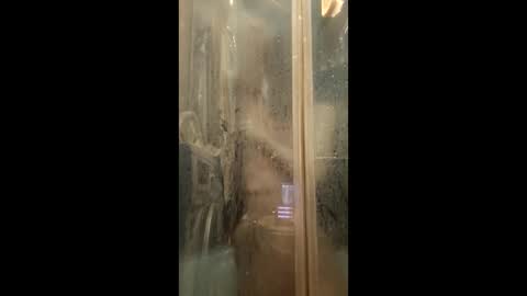 Snapshot of antonyxsmile chatting on March 13, 6:53 am AntonyXsmile online show from March 13, 6:53 am