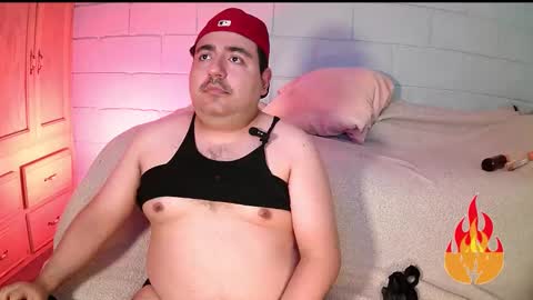 AnuarFox online show from November 11, 7:30 am