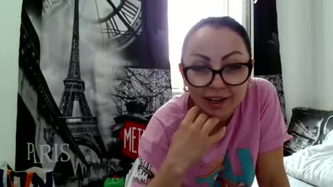 Anne online show from May 21, 7:26 am