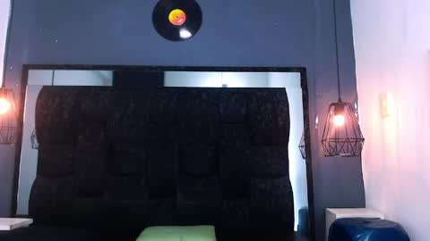 anxiuos miller online show from May 26, 1:23 am