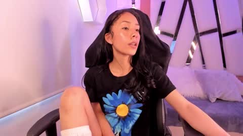 any_clark_ online show from November 29, 8:45 pm