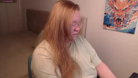 Anya Muna online show from December 18, 3:22 pm