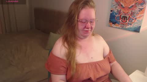 Snapshot of anya_muna chatting on April 1, 7:00 pm Anya Muna online show from April 1, 7:00 pm