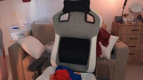 Snapshot of anyacute01 chatting on February 8, 6:44 pm anya online show from February 8, 6:44 pm